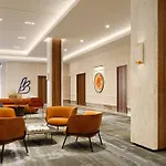Homewood Suites By Hilton Montreal Midtown 